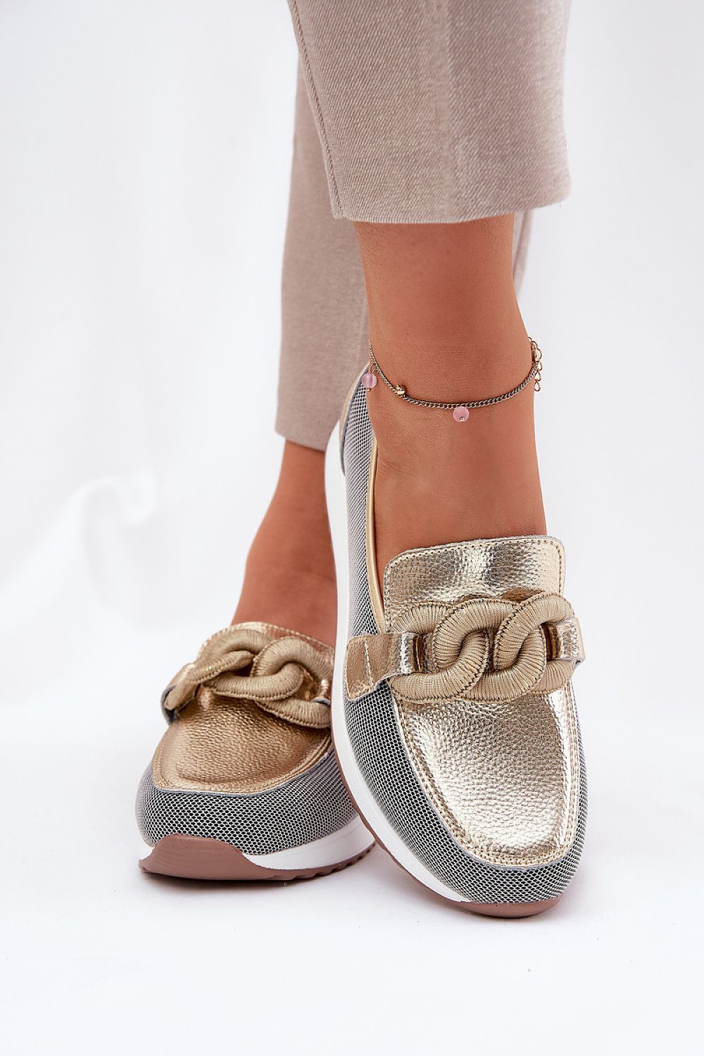 Mocassin model 211100 Step in style